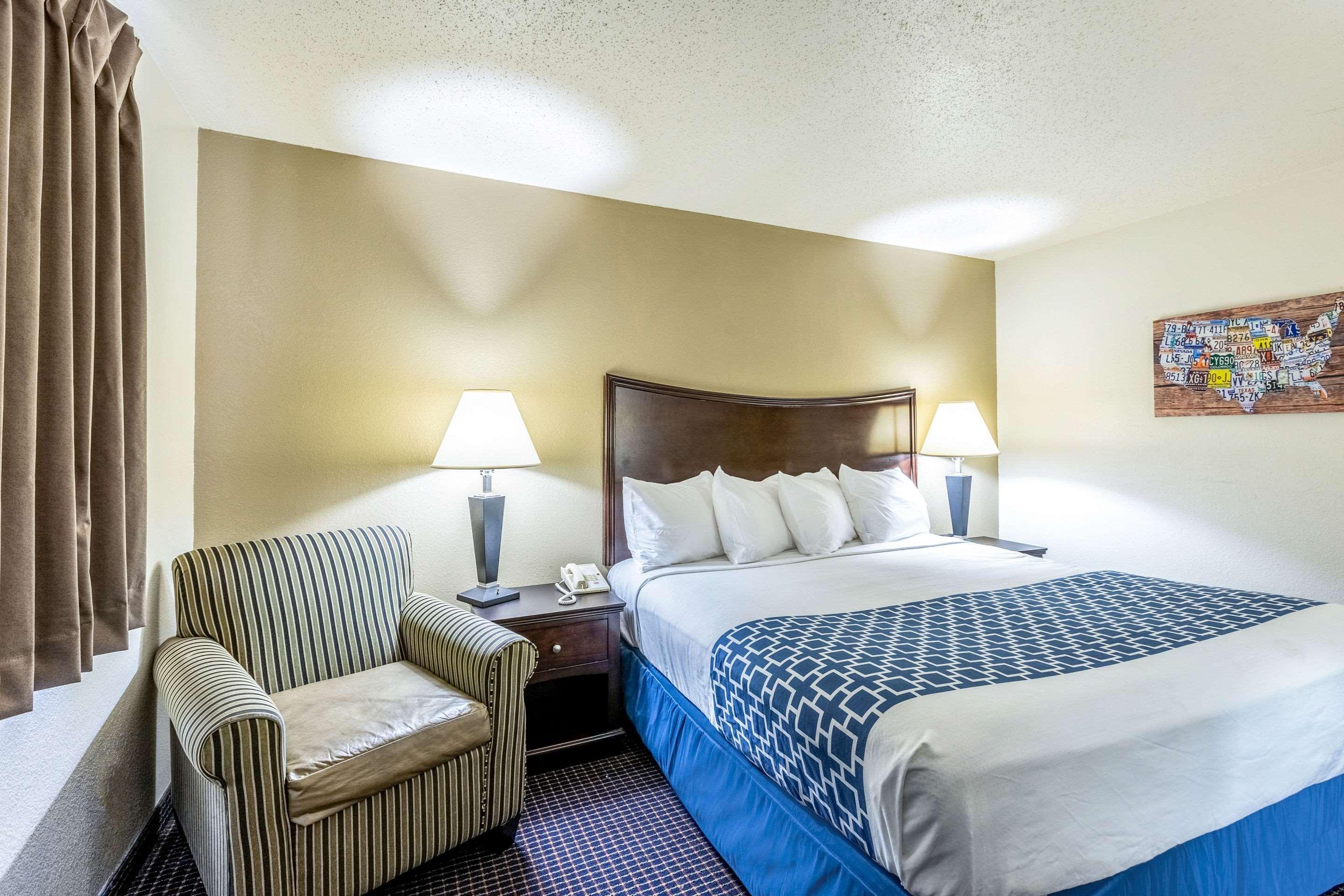 Econo Lodge Inn&Suites Auburn Exterior foto