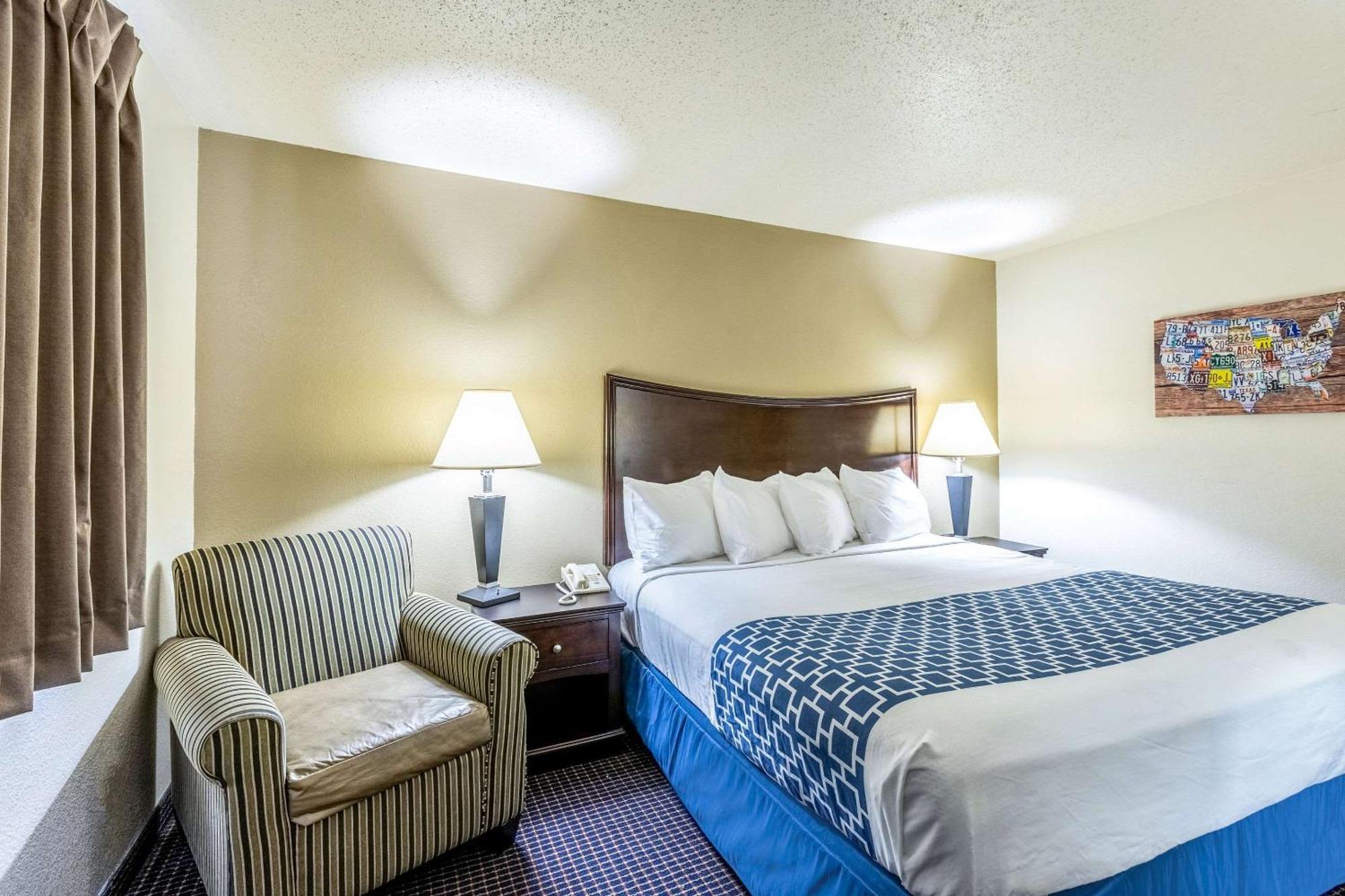 Econo Lodge Inn&Suites Auburn Exterior foto